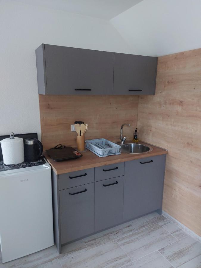 Lucic Guesthouse Cetinje Bagian luar foto