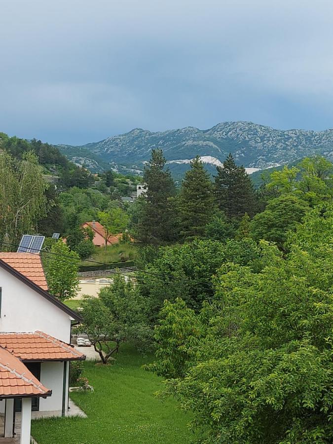 Lucic Guesthouse Cetinje Bagian luar foto