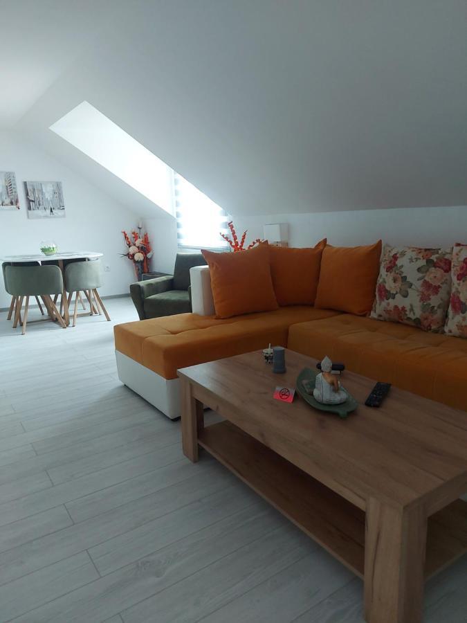 Lucic Guesthouse Cetinje Bagian luar foto
